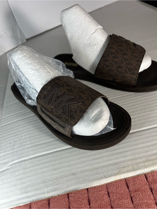 Michael Kors Shoes - Michael Kors size 8.5 good condition